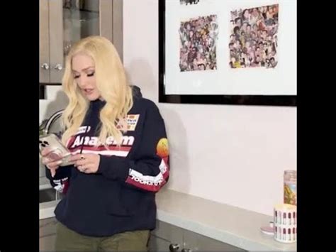 gwen stefani leaked|Gwen Stefani Leaks Text Messages With Ex and。